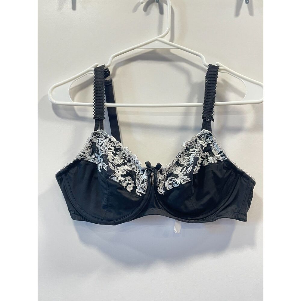 Vintage Amoena 38B black white silver floral lace bow EUC sparkle 2000s 1990s